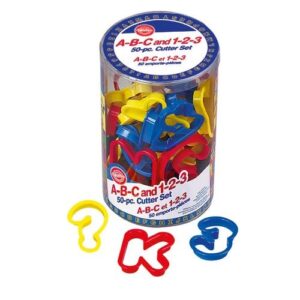 Set 50 decupatoare fondant forme biscuiti litere si cifre WILTON 1