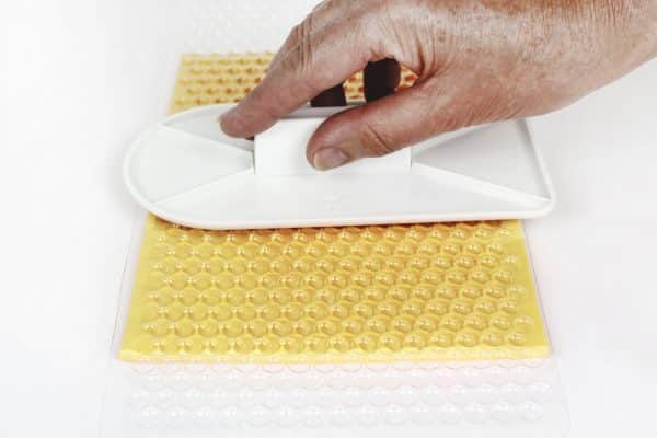 IM193 1 PME Honeycomb Design Impression Mat Must Haves Everyday Equipment Impression Mats