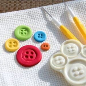 1102EP016 BUTTONSTHEME JEM Pop It Buttons Shaped Mould for Cake Decorating Cutters Popits