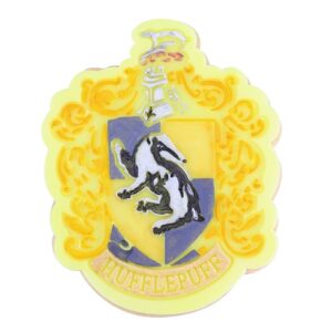 HPH411 Decupator, forma biscuiti, imprimare Hufflepuff Crest, Harry Potter, PME 3